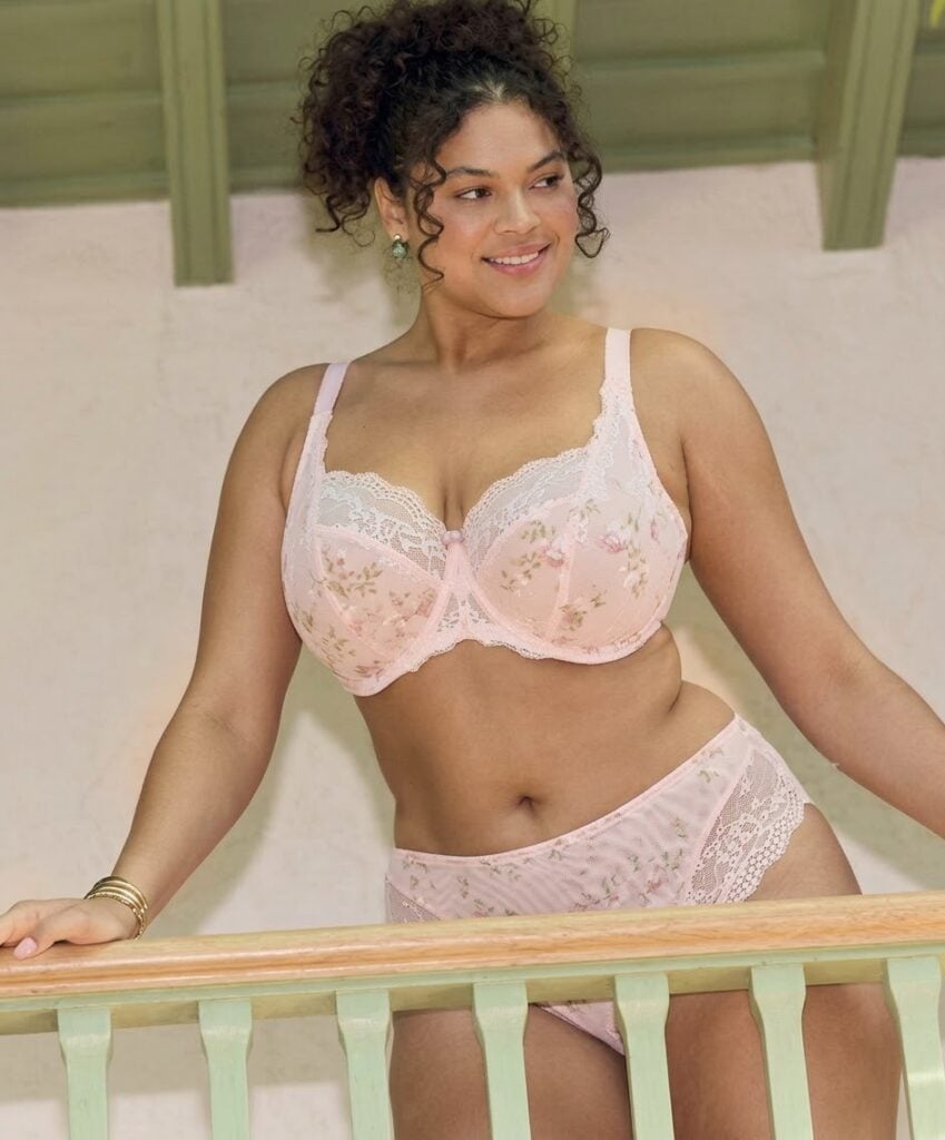 Elomi